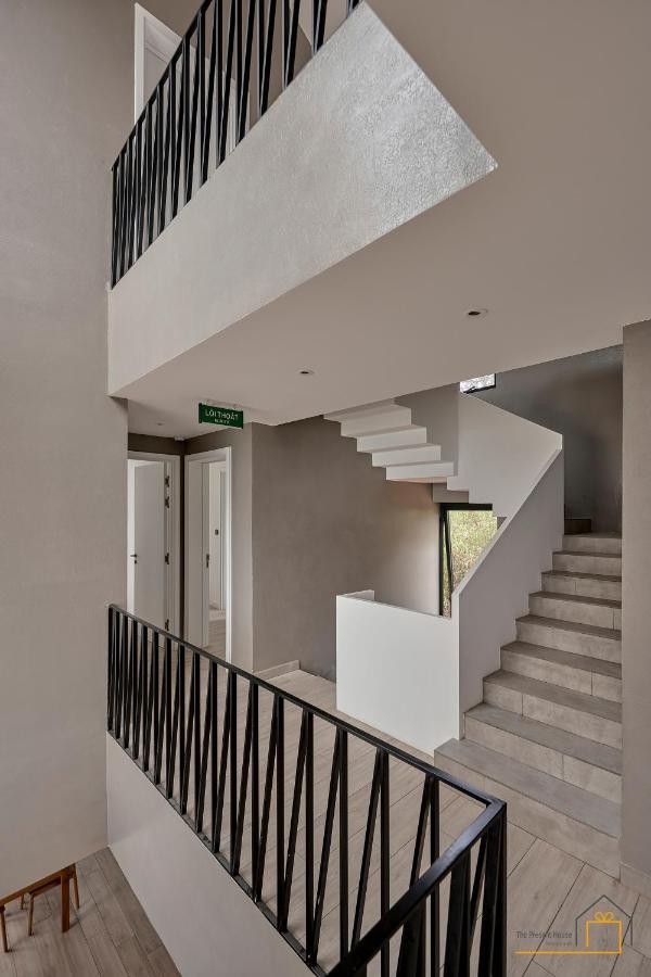 The Present House Da Lat Bed & Breakfast Khu Chi Lang Exterior photo